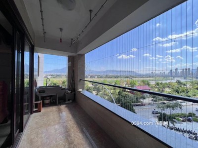 豪裝頭排溪景房 正榮財(cái)富中心潤城 四房滿二-莆田二手房