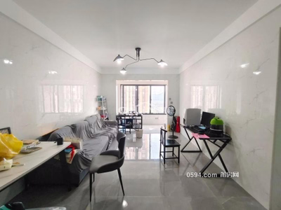 單價(jià)12000多 買(mǎi)正榮潤(rùn)城 財(cái)富中心精裝3房 高層 證滿(mǎn)二-莆田二手房