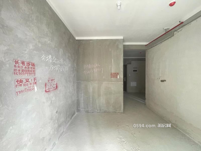 莆田市區(qū)龍德井電梯中高層朝南毛坯標準2房2衛(wèi)視野采光俱佳-莆田二手房