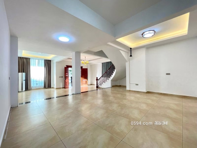 市檢察院~石頂別墅，全明廳大6室，適合電商可商可住-莆田租房