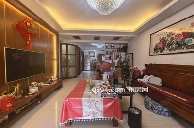 萬(wàn)達(dá)旁 宏基現(xiàn)代城 高層 精裝4房  房東非常急賣(mài) 出價(jià)-莆田二手房