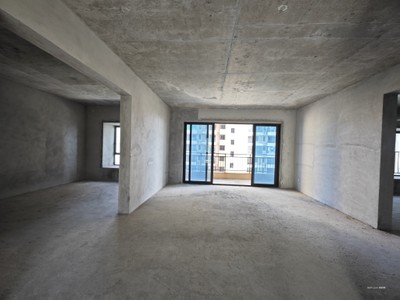 4室2廳2衛(wèi) 碧桂園天瀾 138平一平4700送車位-莆田二手房