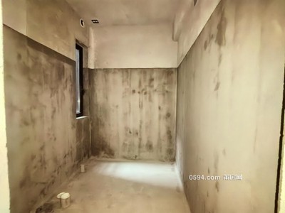 建發(fā)磐龍府，無公攤 帶院子 142平，售175萬 含兩個車位-莆田二手房