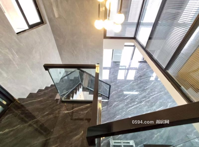 復(fù)式精裝帶中央空調(diào)，公司企業(yè)電商，九華廣場(chǎng)才子三棵樹-莆田租房