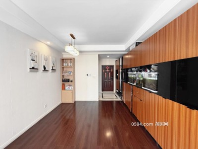 萬(wàn)科七期高層精裝三房 南北通透家電家具齊全價(jià)格可談-莆田二手房