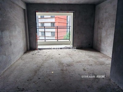 市中心文獻(xiàn)步行街旁 龍德井悅瀾山居 小洋樓 毛坯改善4房-莆田二手房