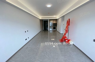 全新沒住過精裝3房 荔城一小中山中學(xué)旁 建發(fā)書香府保利-莆田二手房