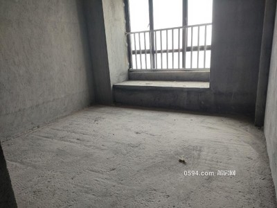 凱天青山城整個小區(qū)在售性價比高的一套3房毛坯雙證滿2年-莆田二手房