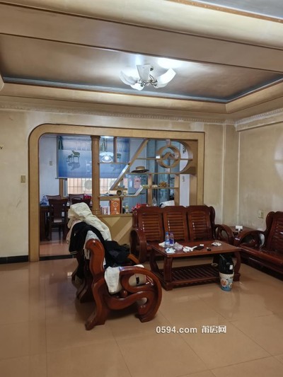 新塘社区税务小区 3室2厅2卫 140平 100万-莆田二手房