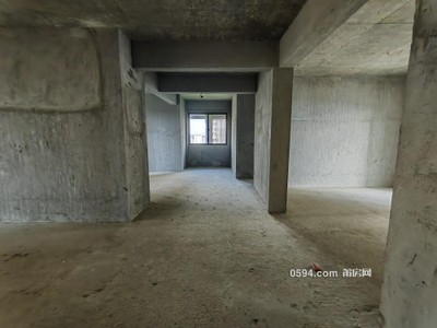 5200買動(dòng)車站旁商品房 高層雙入戶門邊套毛坯大4房 證滿了-莆田二手房