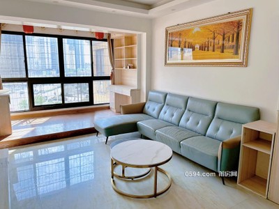 莆田一中旁！富邦學(xué)苑精裝現(xiàn)代風(fēng)3房 家具齊全 鄰南門(mén)聯(lián)創(chuàng)-莆田租房