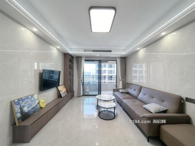 市醫(yī)院旁邊 龍德井3室2廳2衛(wèi) 迎仙雅居 118平 租金290-莆田租房