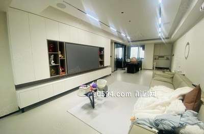 房東急著賣（建發(fā)央著）全屋定制。邊套大三房（梅峰中山-莆田二手房