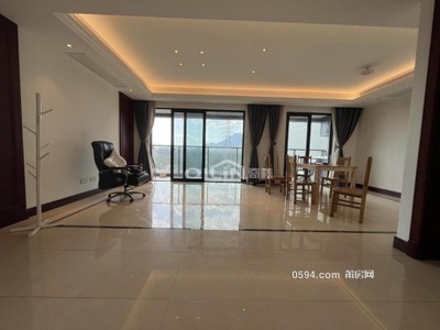 融創(chuàng)蘭溪大觀三面采光 精裝三房家具齊全拎包入住 隨時可看-莆田租房