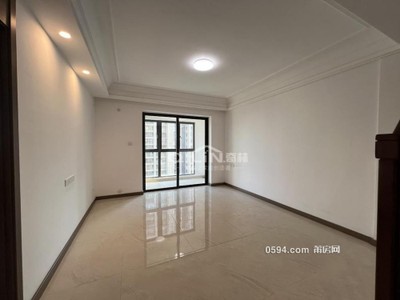 中山附近復(fù)式樓中樓精裝4房3衛(wèi)3陽臺送30平動靜分離-莆田二手房