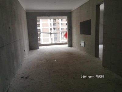 急 售城北二中對(duì)面 聯(lián)發(fā)君領(lǐng)天璽 高層3房2廳 毛坯房看房方-莆田二手房