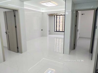 九龍小區(qū) 使用面積108平左右  精裝小三房 總價(jià)118萬-莆田二手房