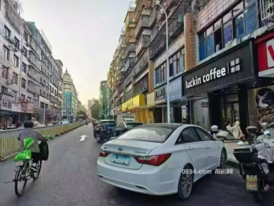 南門(mén)學(xué)校整棟，2坎店面，560萬(wàn)，產(chǎn)權(quán)731平，證齊全...-莆田二手房