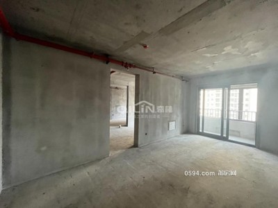 龍德井壹號(hào) 帶電梯 醫(yī)療配套成熟 南北通透 次新房 小三居-莆田二手房