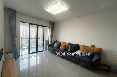 剛需三房帶裝修凱天青山城十幾樓6500一平證滿(mǎn)二低三房低-莆田二手房