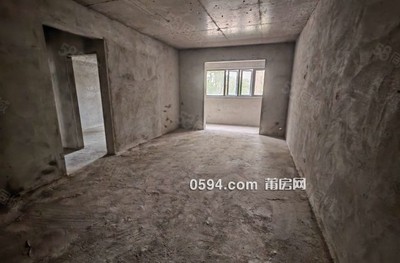 郊野公園這滿二 正南朝向 次新小區(qū) 帶電梯 雙衛(wèi)格局-莆田二手房