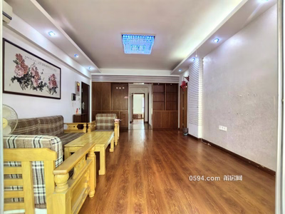 教師進(jìn)修附小旁邊，信輝陽(yáng)光新城 電梯房 三面采光 僅售8250-莆田二手房