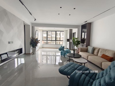 三代同堂 贈(zèng)送全屋定制家具 161.7平 精裝四房 單價(jià)10390元-莆田二手房