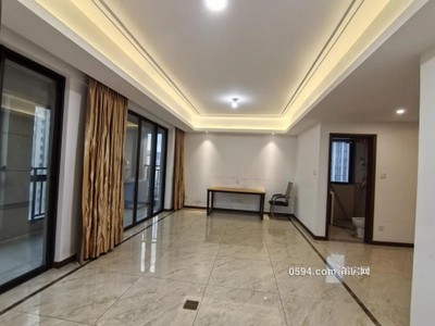 正榮木蘭紫闕 高層復(fù)式樓中樓 精裝四房 南北通透-莆田租房