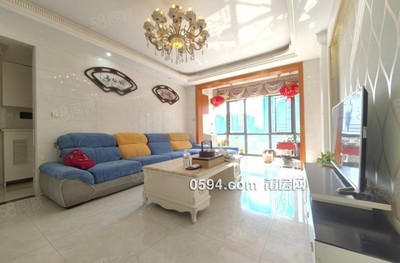 歐氏臻城商品房中層邊套精裝修4房客廳朝南證齊滿-莆田二手房