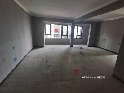 


7000元1平！建發(fā)文著中層南北通透 120平 4室2廳2衛(wèi)-莆田二手房