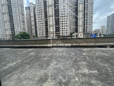 贈百平大露臺 保利金香檳 精裝大3房 單價13000多 可商量-莆田二手房