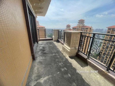 皇庭駿景旁左岸蘭灣頂層南北東樓中樓送100平露臺(tái)搭蓋-莆田二手房