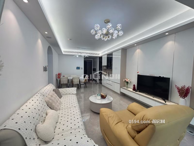 出價(jià)可談萬達(dá)對(duì)面次新小區(qū)中南瓏禧臺(tái)豪裝四房拎包入住-莆田二手房