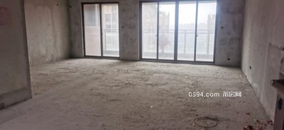 九華廣場旁，高層大四房，視野無遮擋，證件滿二，聯(lián)發(fā)君-莆田二手房