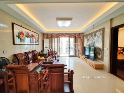 體育場邊龍騰東方  精裝4房 中層南北通透 拎包入住售179.4萬-莆田二手房