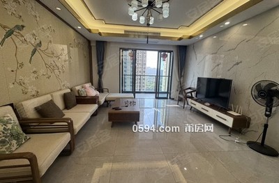 雅頌居 小區(qū)中庭 精裝好房 3房2廳2衛(wèi) 裝修新朝南戶型好-莆田二手房