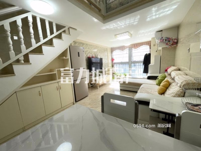 正榮財富中心 復式押一付一包物業(yè) 朝南戶型 看房隨時約-莆田租房