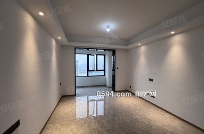 梅峰中山對(duì)面 大唐玉湖印象 有證 三開(kāi)間朝南看湖 看-莆田二手房