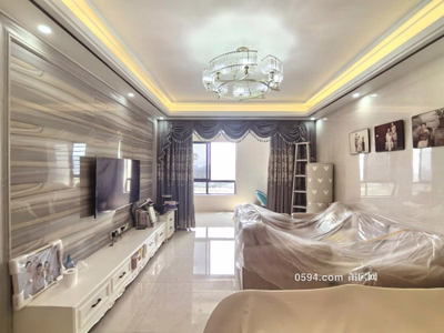 看整個(gè)壺公山，正榮財(cái)富中學(xué)前排，高層 三房 豪華精裝修-莆田二手房