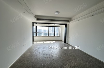 急售保利天匯頭排三面采光精裝修光線好未入住-莆田二手房