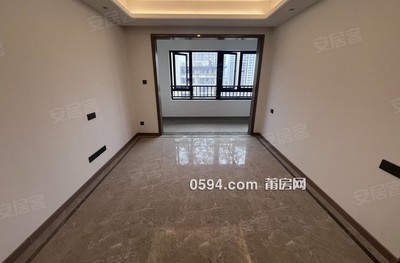 8   ！??！萬達(dá)附近次新小區(qū)玖璽正榮府三期精裝三房拎-莆田二手房