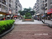 榮華書苑小區(qū)店面