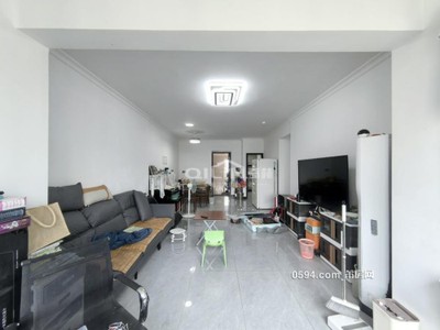 血虧大幾十萬 融僑鉑玥府 黃金樓層精裝3居室 毛坯價(jià)15000元-莆田二手房