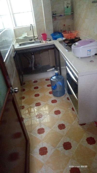 華東廣場，4房2廳3衛(wèi)，廳大采光好-莆田租房