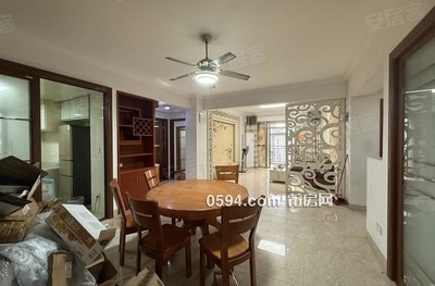 初級就賣 聯(lián)發(fā)君悅 天璽對面歐氏領(lǐng)秀商品房 中層三面-莆田二手房