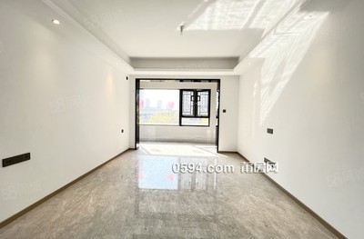 大唐玉湖印象（房東急）邊套四房。一天都沒有住過。梅峰-莆田二手房