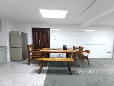 正鼎蘋果公寓 210平3700元包物業(yè)！復式精裝大面積 ，可-莆田租房