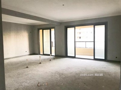 高層南北東！保利香檳國(guó)際 毛坯通透四房 視野很好滿(mǎn)二-莆田二手房