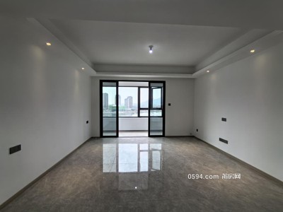 看整個(gè)玉湖，大唐玉湖印象，高層 四房 含車位335萬。148平-莆田二手房