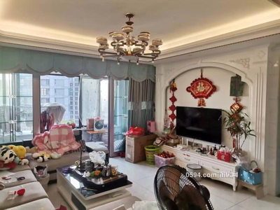 正榮財(cái)富小區(qū) 精裝四房 頭排看木蘭溪 看壺公山 -莆田二手房